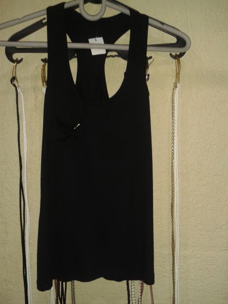 camiseta preta