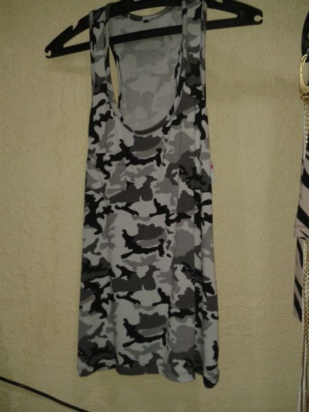camiseta camuflata